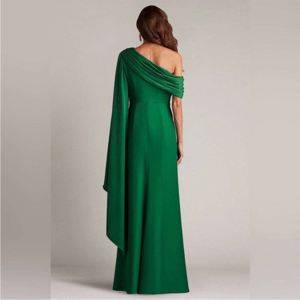 New Tadashi Shoji Ember Cape Gown - Picture 3 of 7